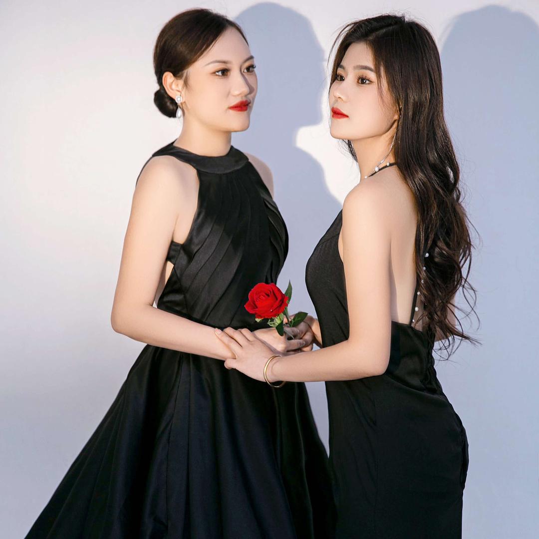 芊沐荷身材管理