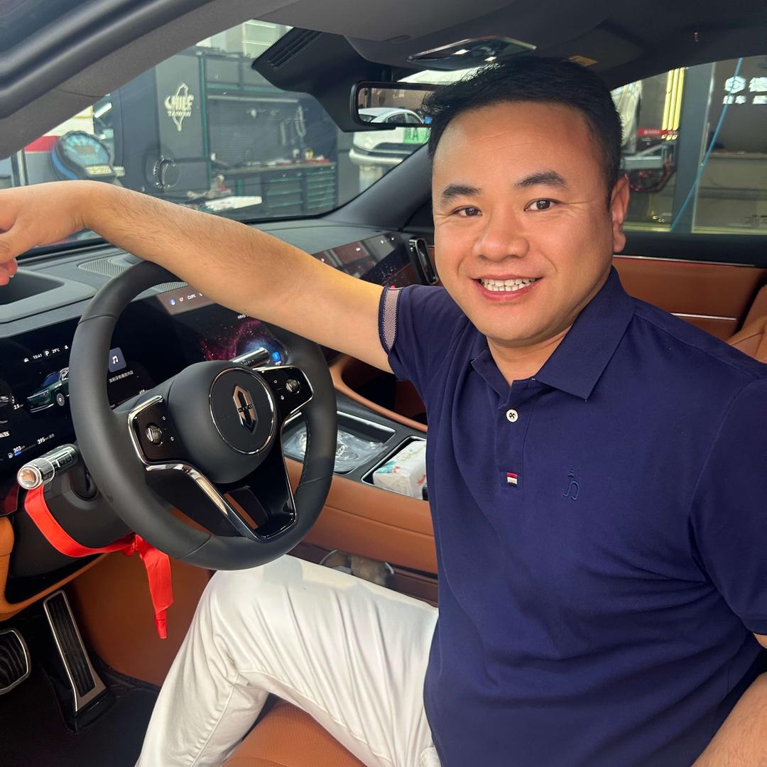 鹏总玩问界|德尚铭车