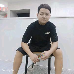 顺德容桂减龄发型设计