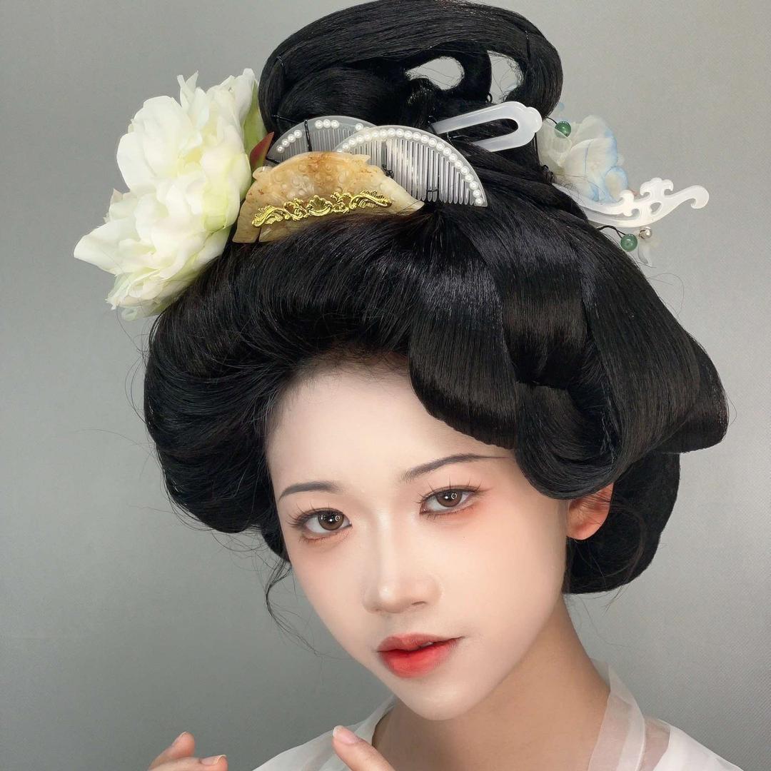 西安曲江新区君欢汉服馆