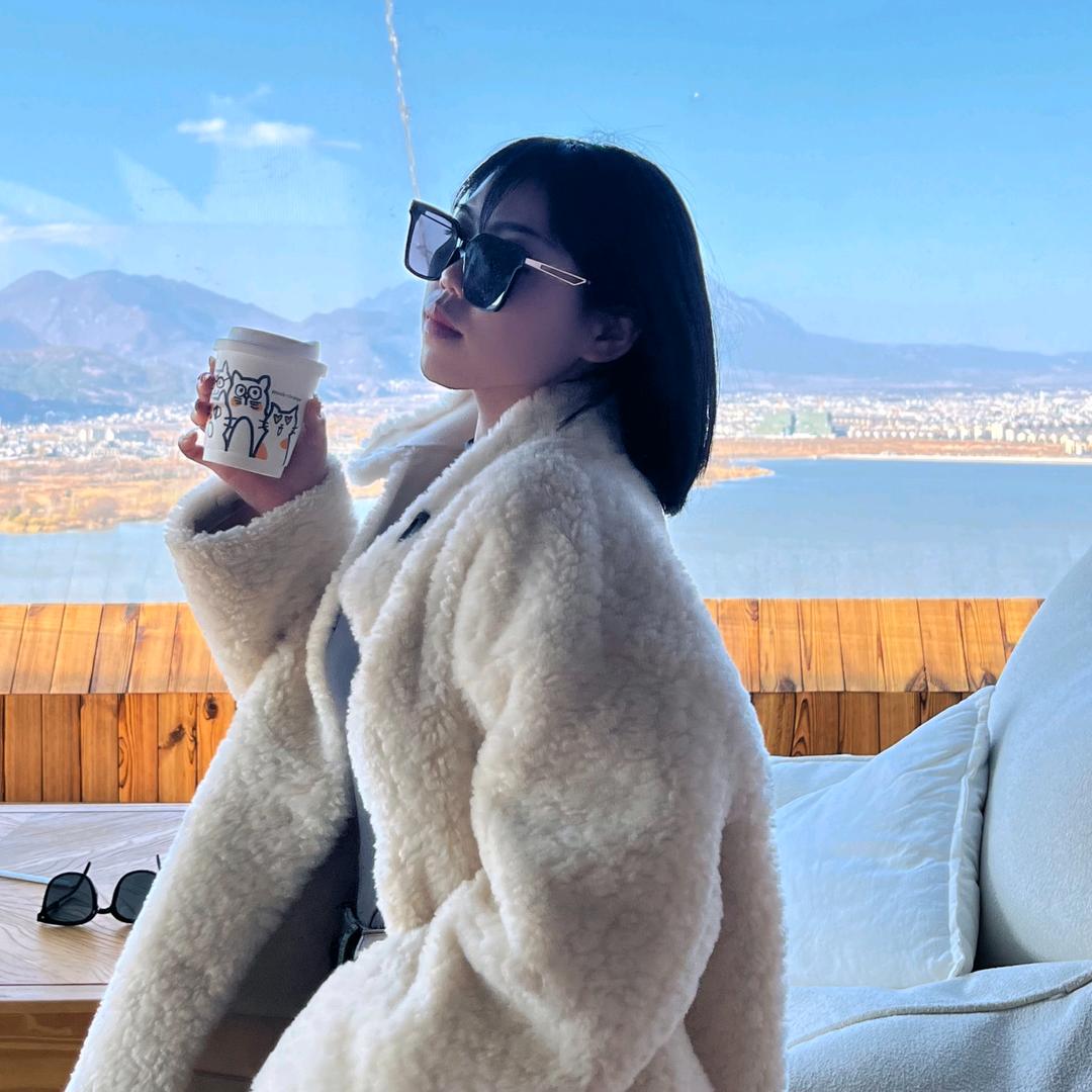 青梅美甲美睫美妆