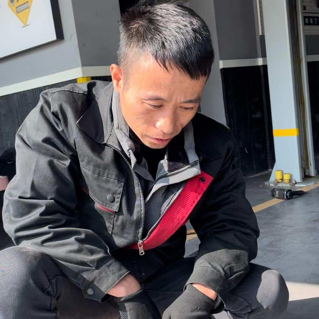 龙海汽修·百援精养(青山湖店)专用号