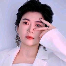 麻城市指典秀美睫美甲会所