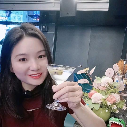 来杯自由美滋滋