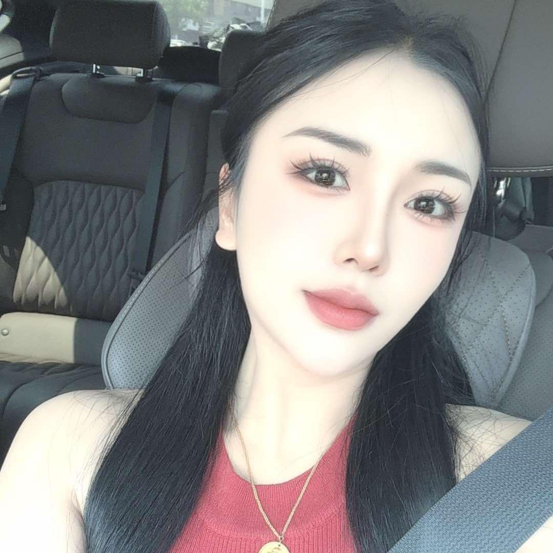 舞衣阁 WYG  女装集合店