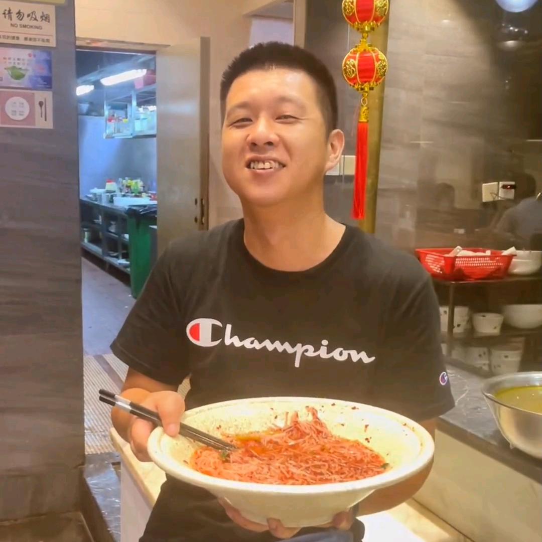 陈小烨（吉挡下、马排都呼我）