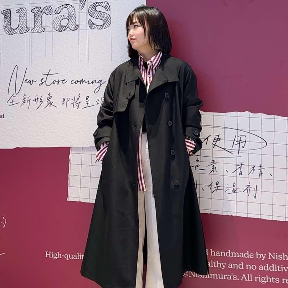 城阳瞬间美精品女装