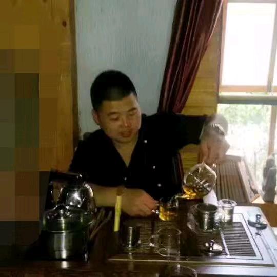 土鸡扛枪丢炸蛋
