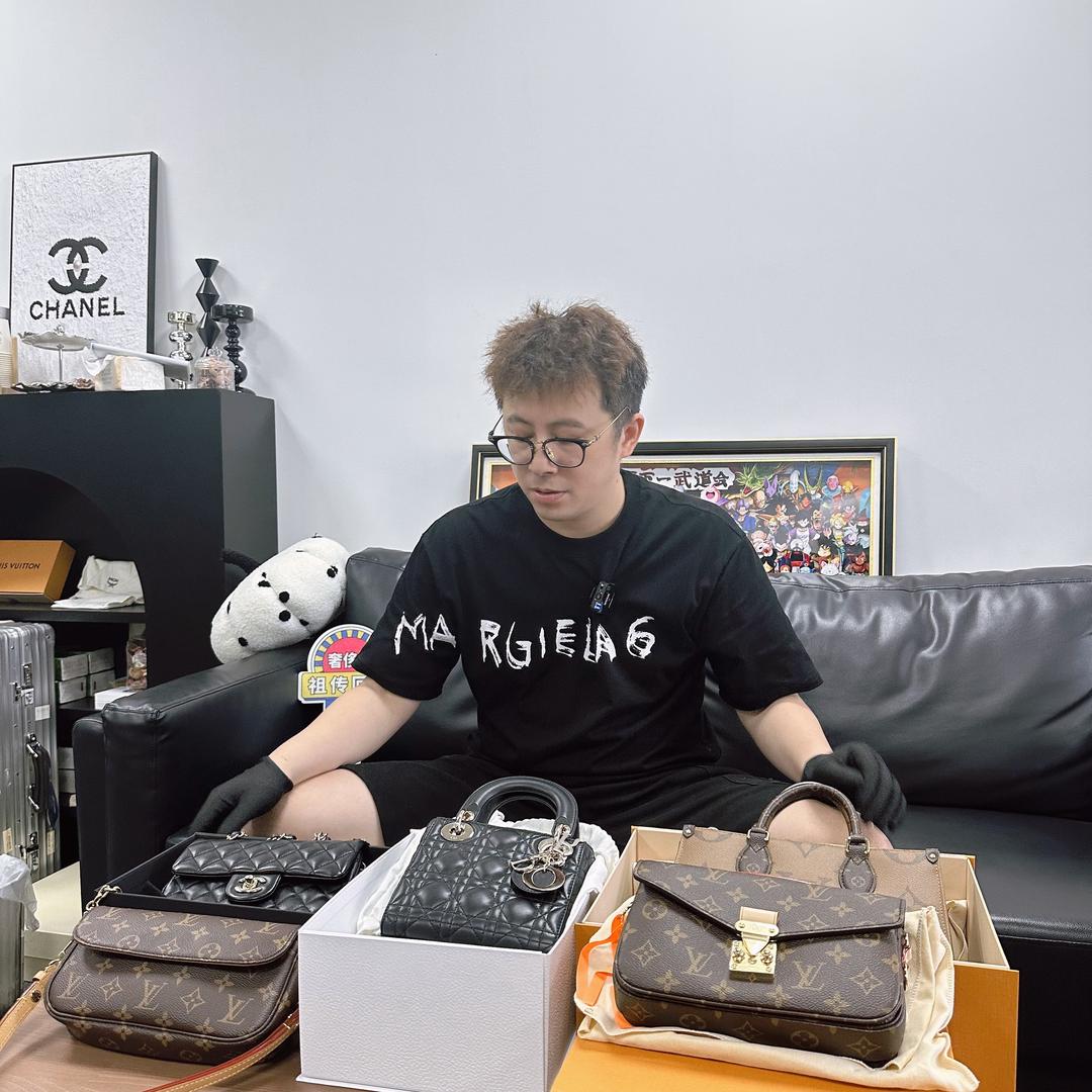 咕噜咕咕奢品LZJV