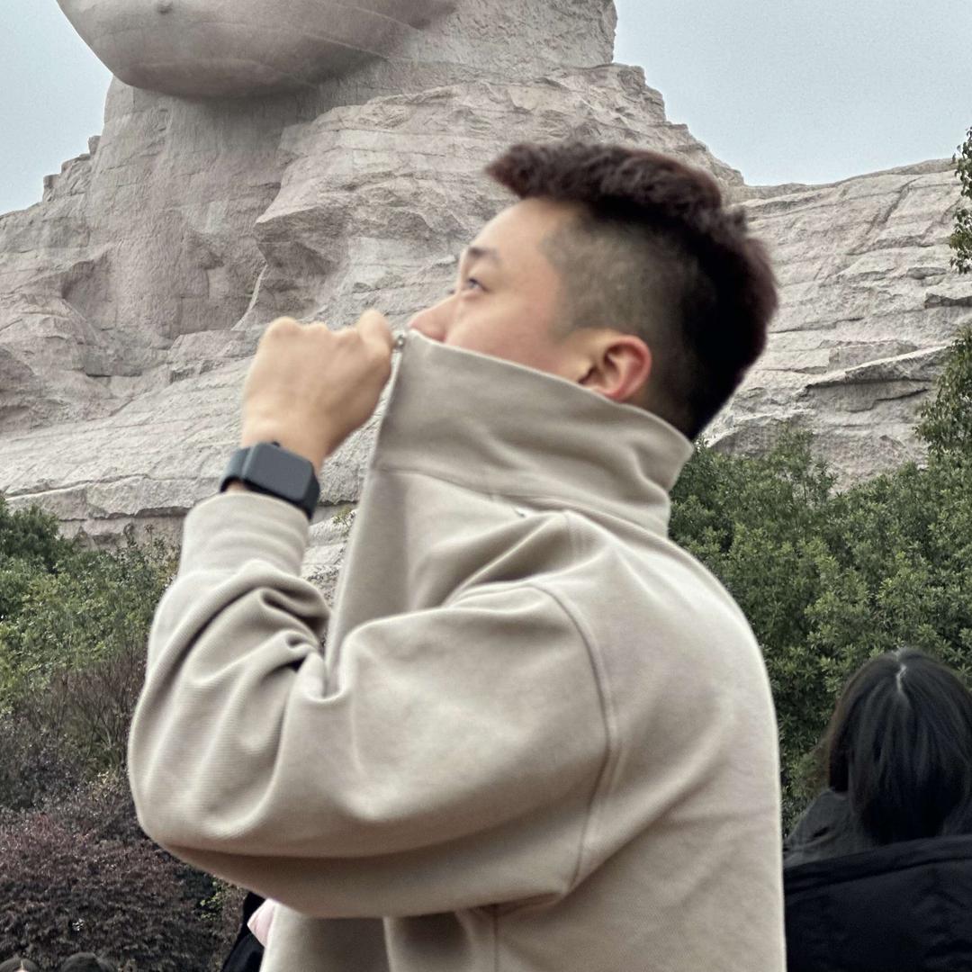 00后健身+普拉提工作室主理人Kris