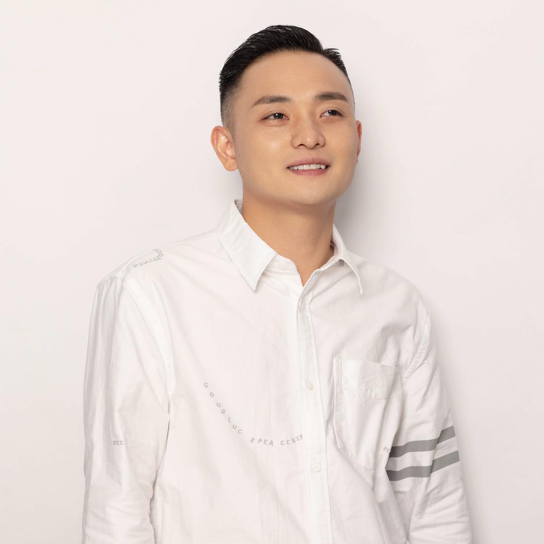 BLISS蓓利斯形象设计-查理德