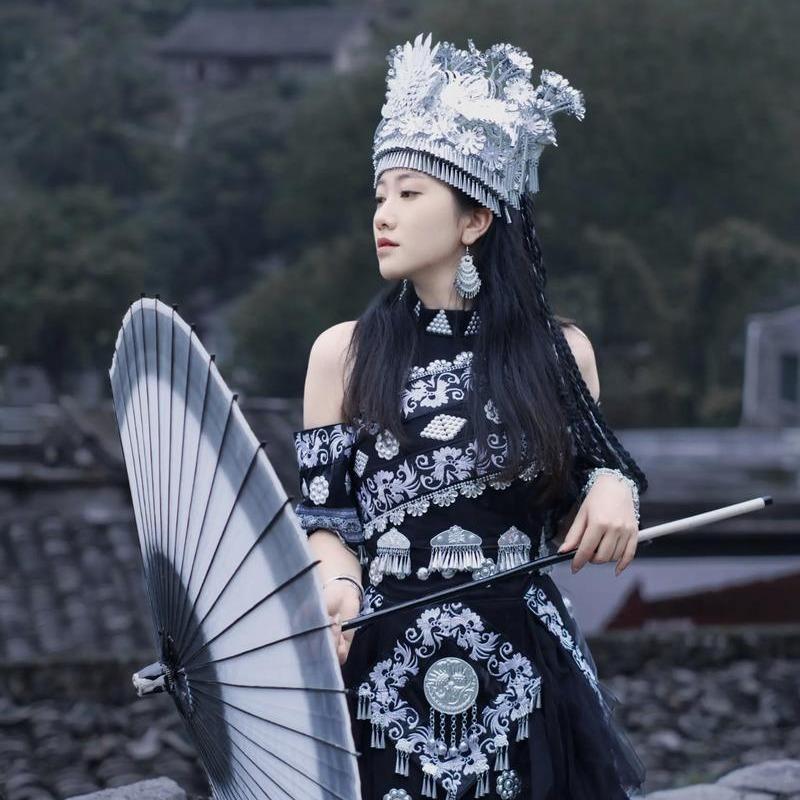 崆砼