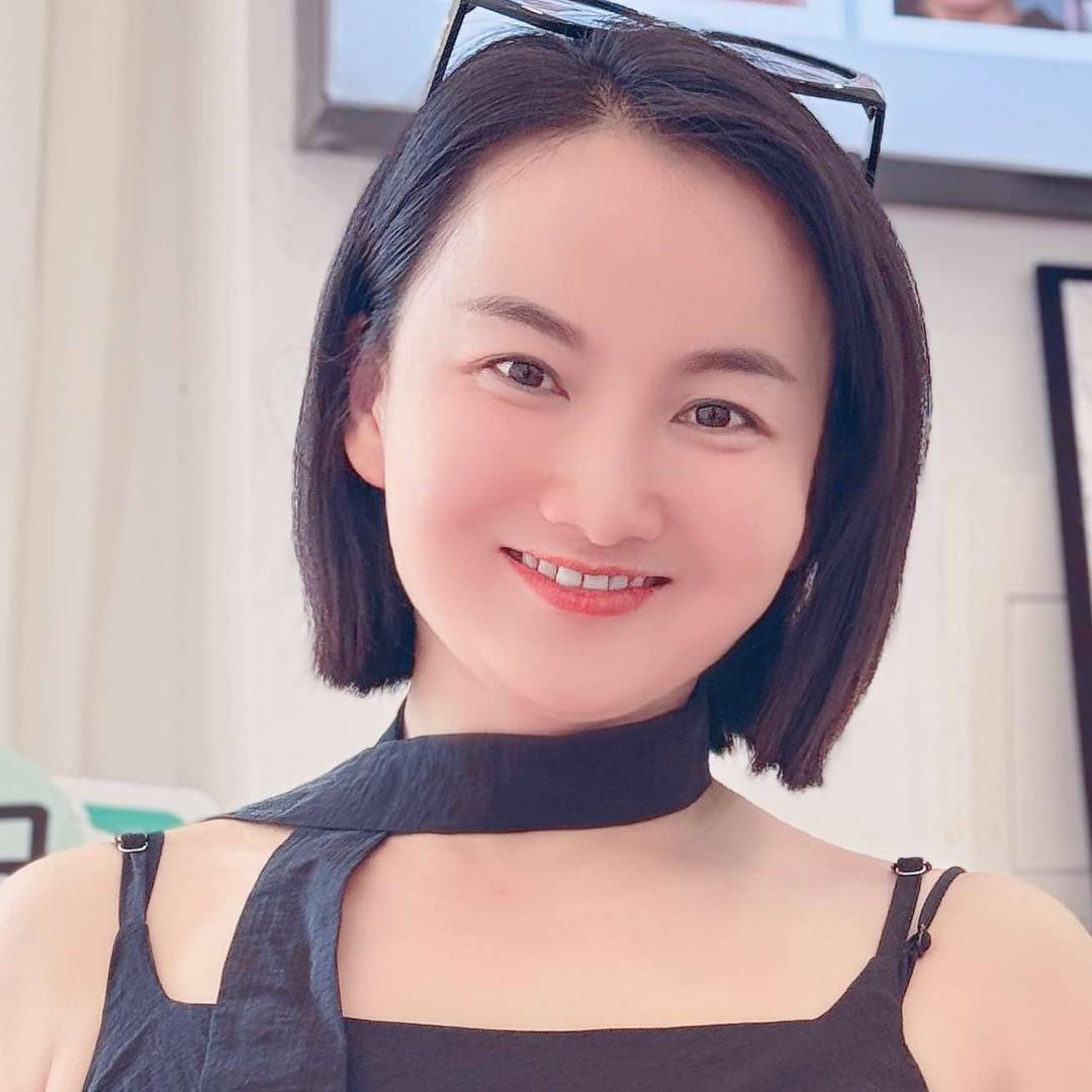 丰城化妆师芳芳