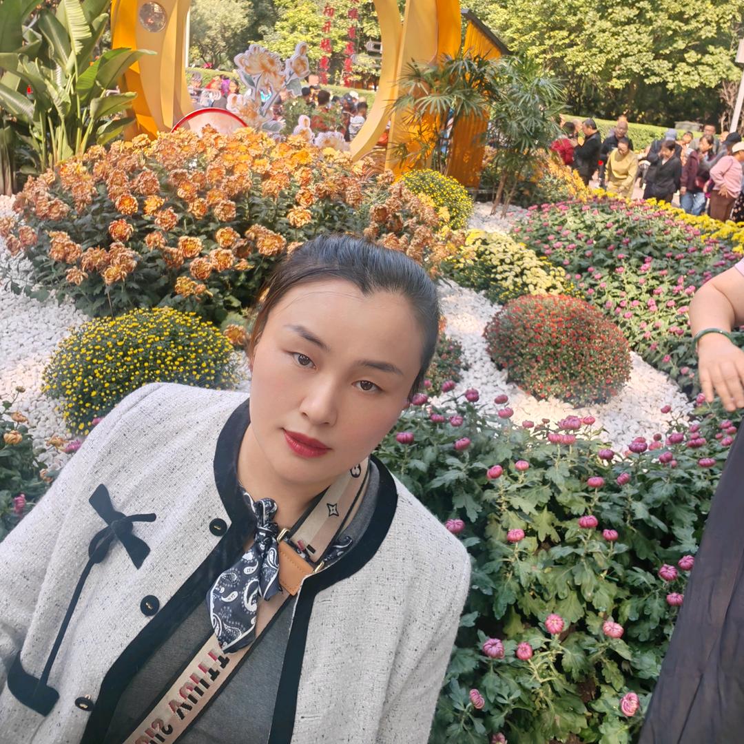 董玉珍大坨牛肉串串官方号