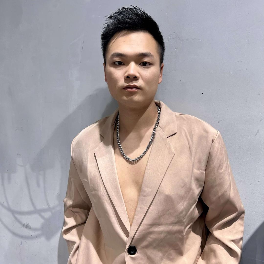 盘州烫发专家王聪