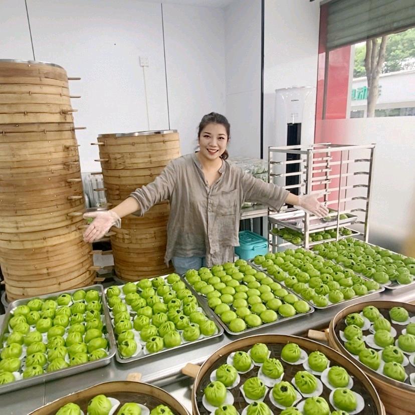 玲姐包芝来啦