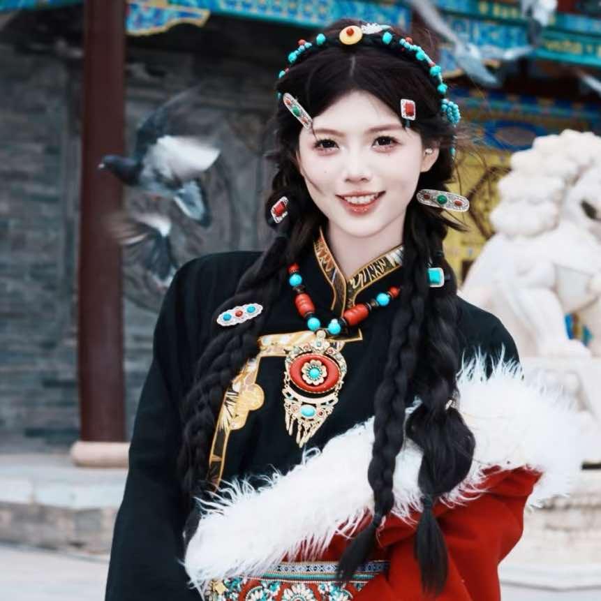 依依藏服旅拍-小布达拉宫店