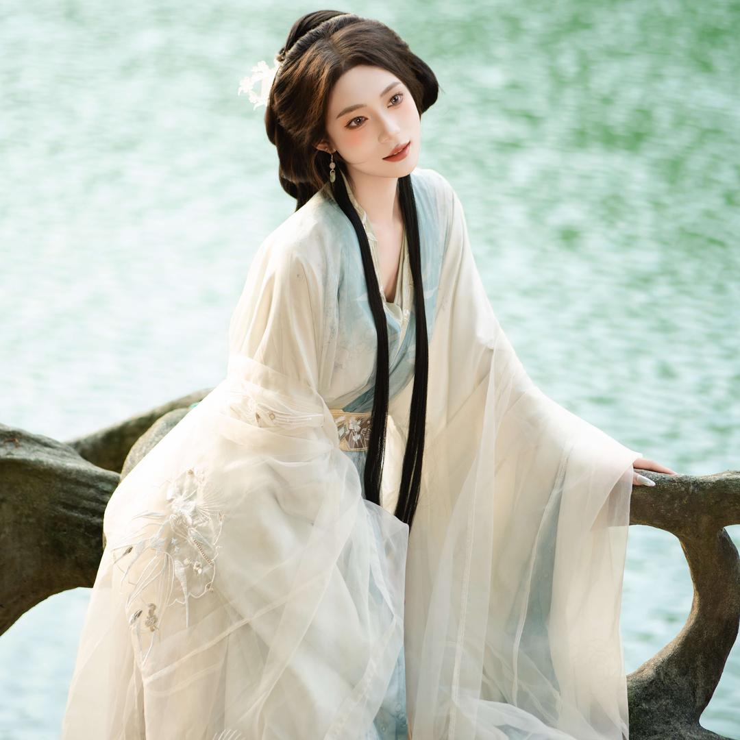 南宁山与楼写真馆官方号