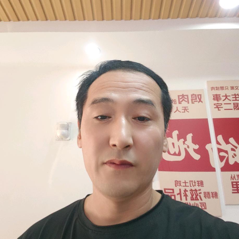 晨桐鲜炒大盘鸡