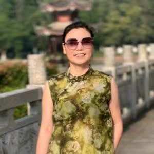 邻水邱季服装私人定制(613)