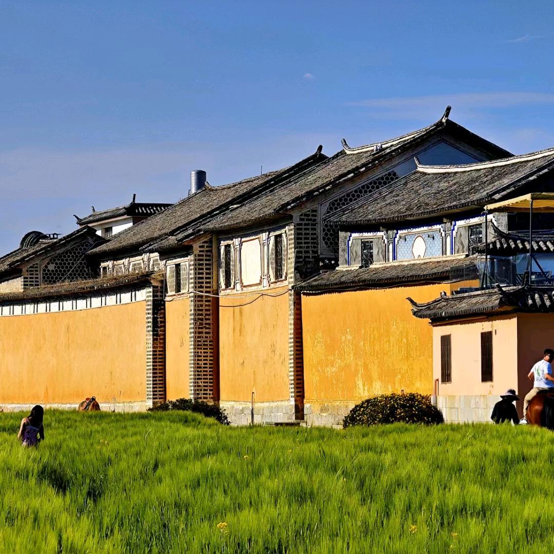 大理古铭洱月民宿