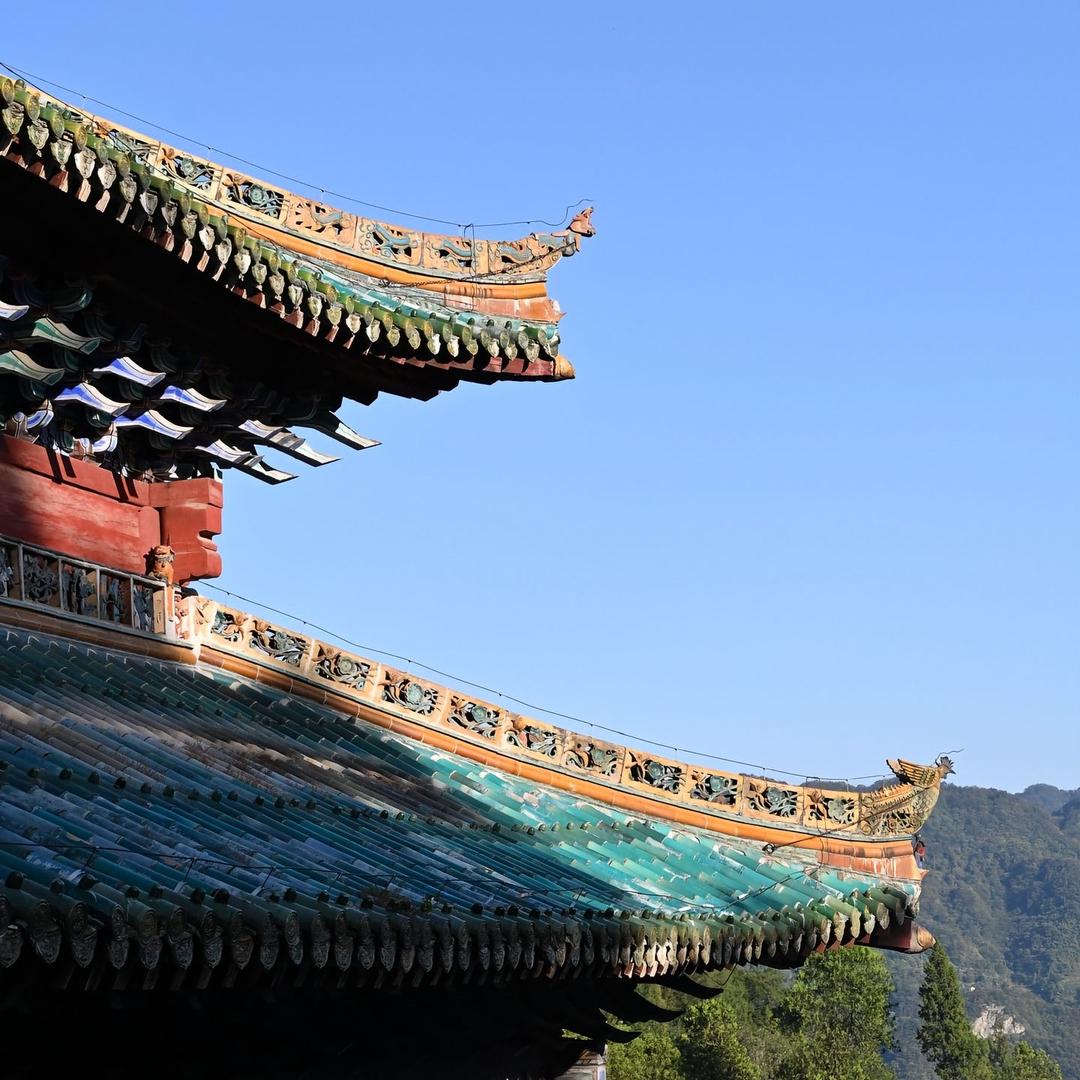 哥弟(东方百货店)释耶