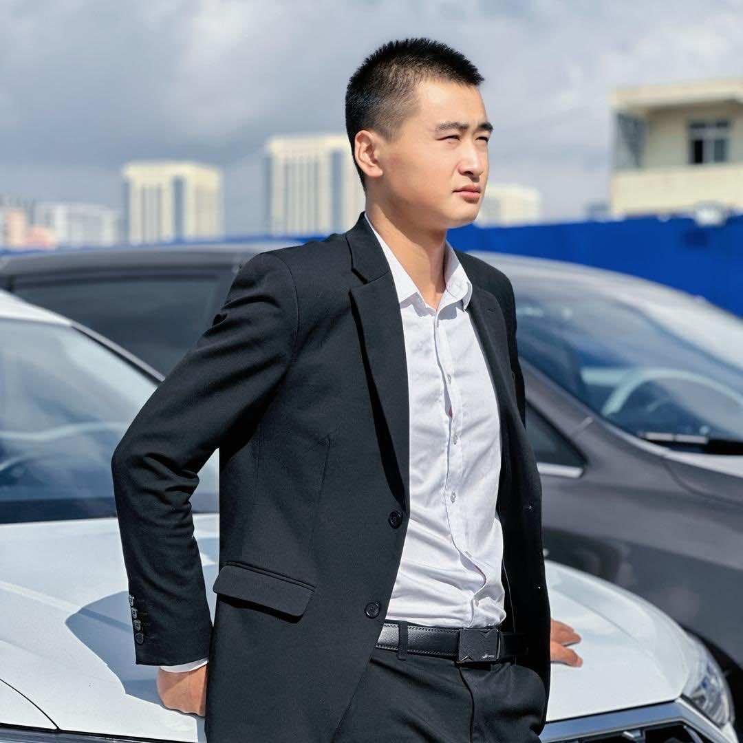 郭旭（贵阳•瑞闪租车）