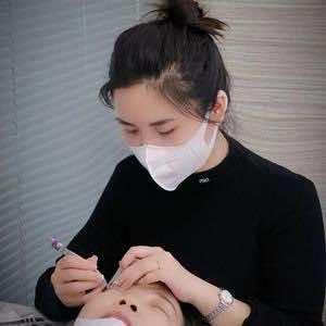 珠山区秋觅美容店