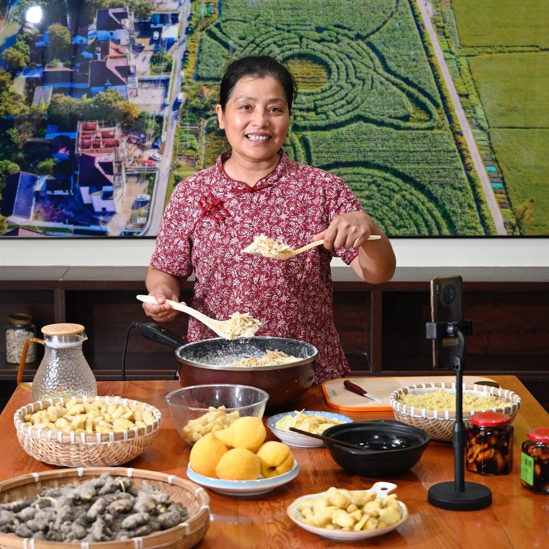 嘉兴市南湖区新丰镇麦田坊食品店官方号