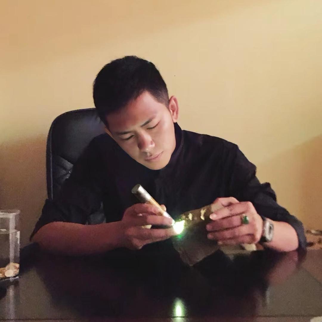昆明翡翠公盘