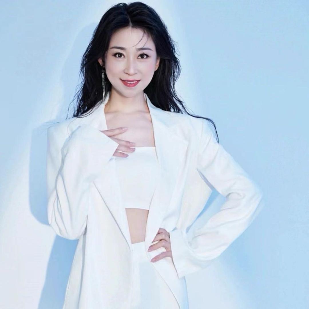 熙妍世佳美容美体（确山店）