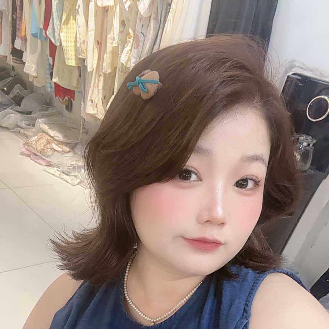 C位PLUS  GIRLS大码女装