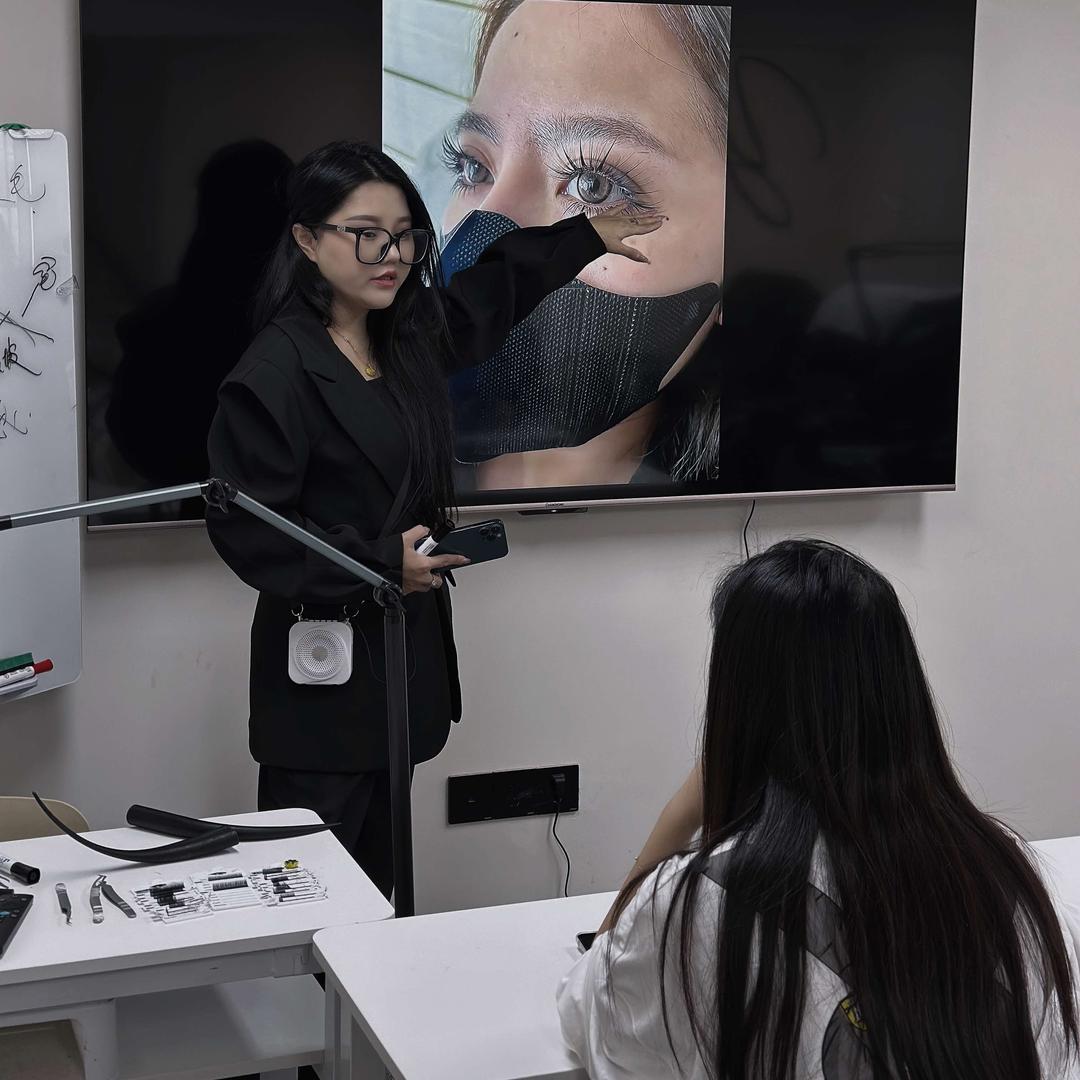 瓯北盈盈新中式美甲美睫培训