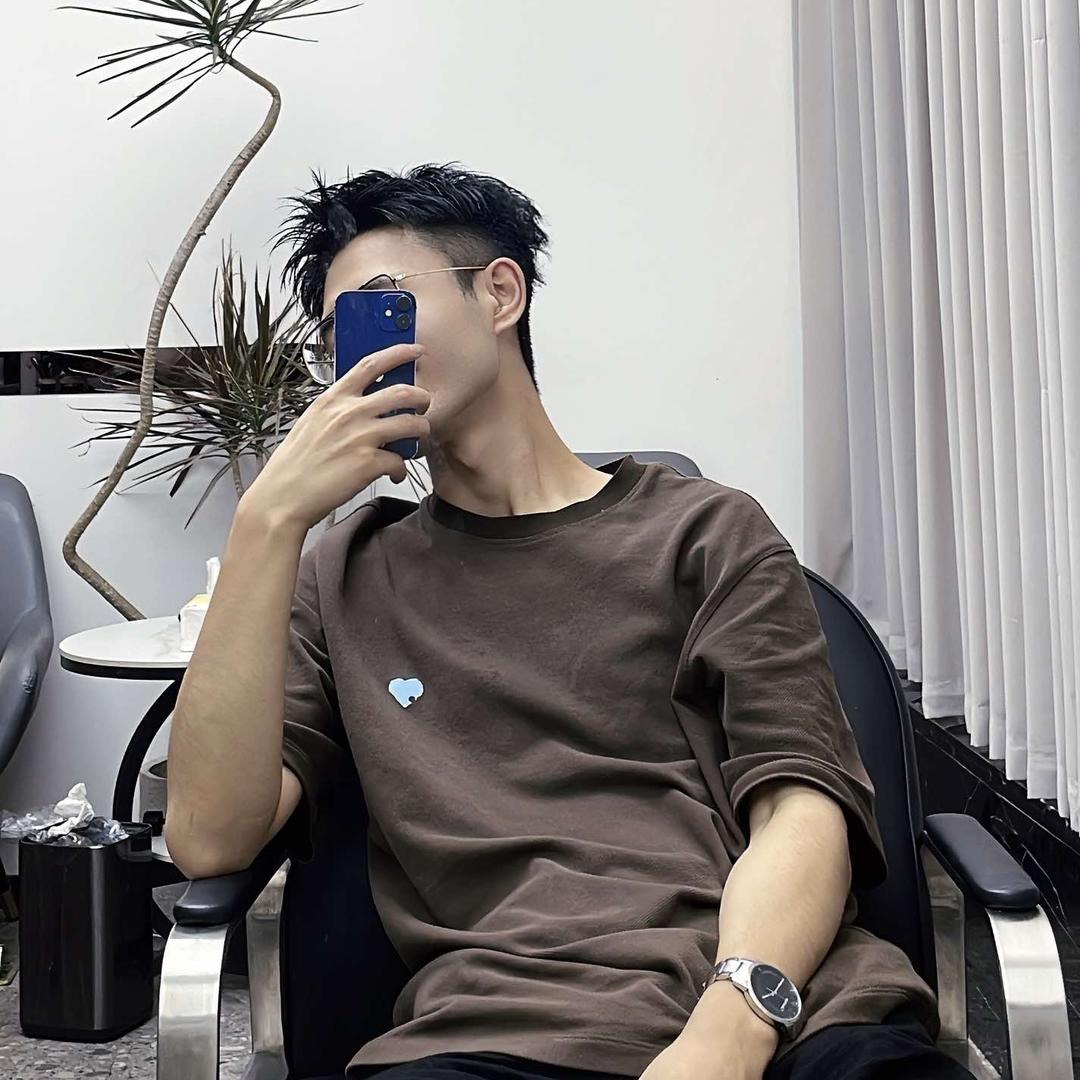 朱立阳（美发工作室）佳源银座16楼