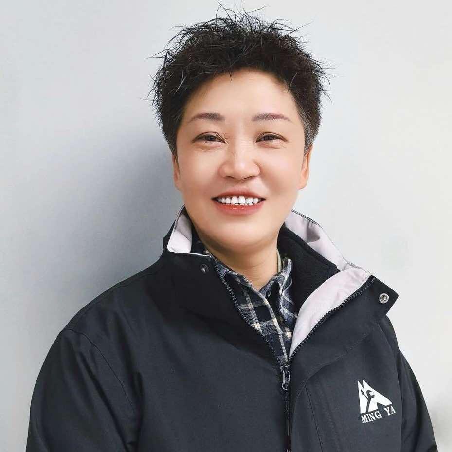 康定名雅汽车服务有限公司