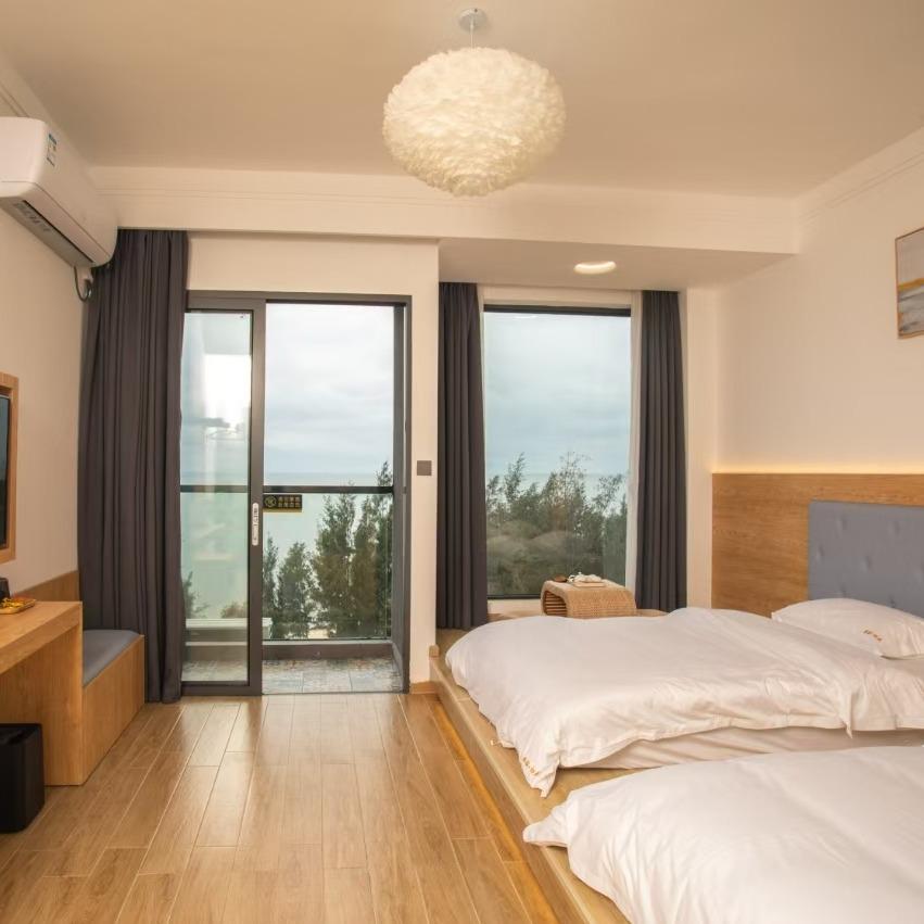 拾光·栖海畔沙滩民宿