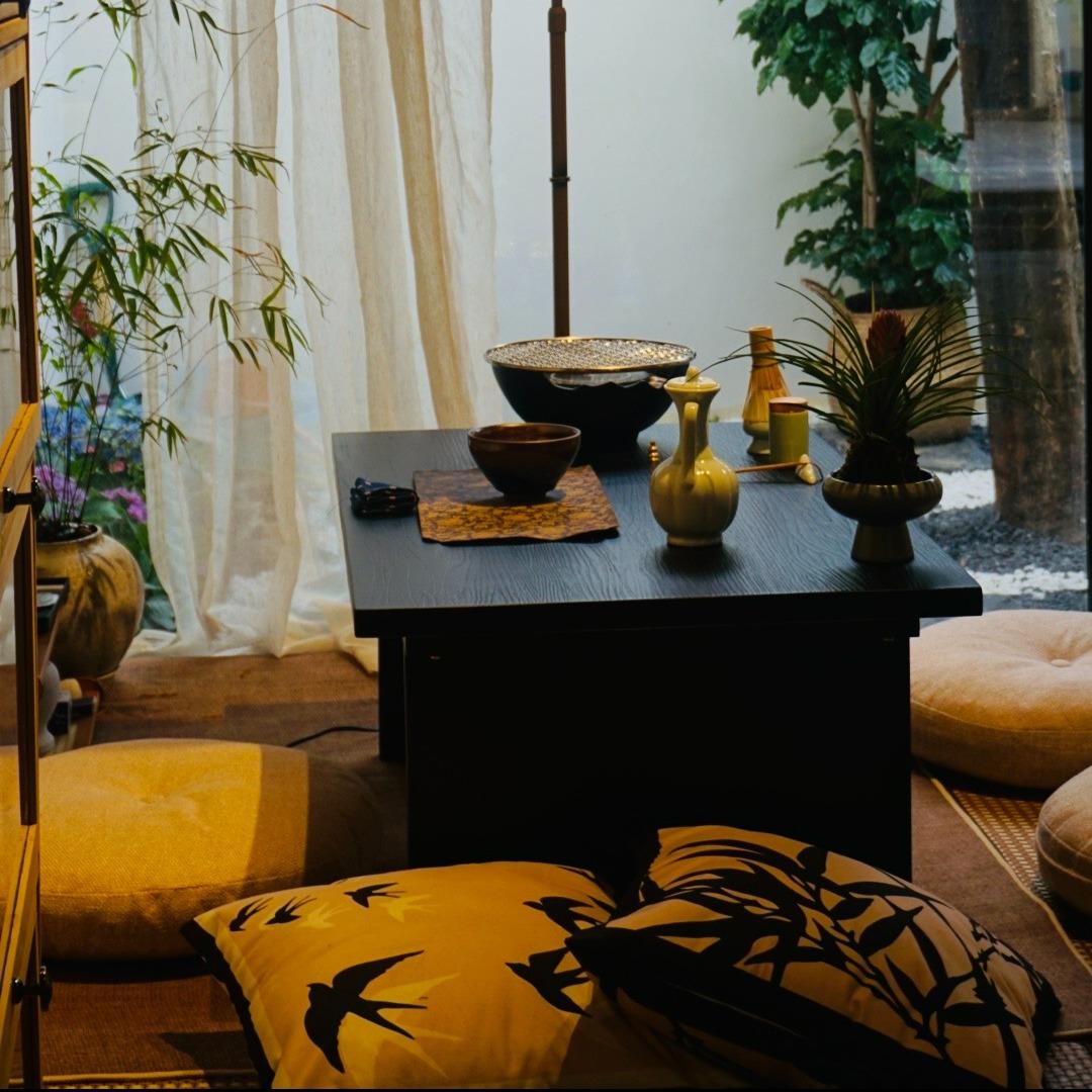 椿日闲茶空间官方号