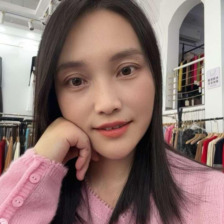 姚姐-宁波果丽凡羊绒