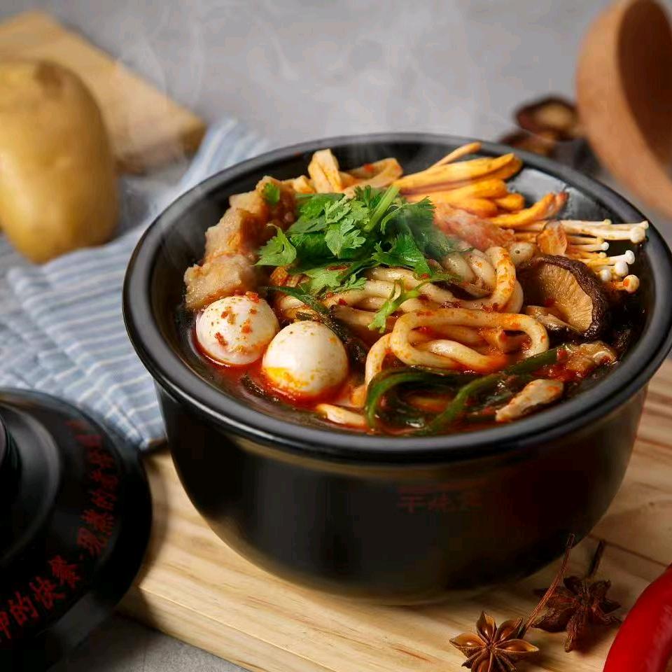 袁氏姐弟土豆粉刀削面