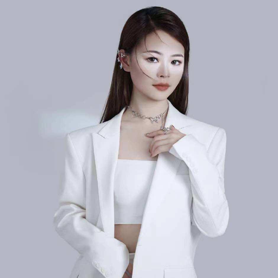 富宁绣熙艾玲美业