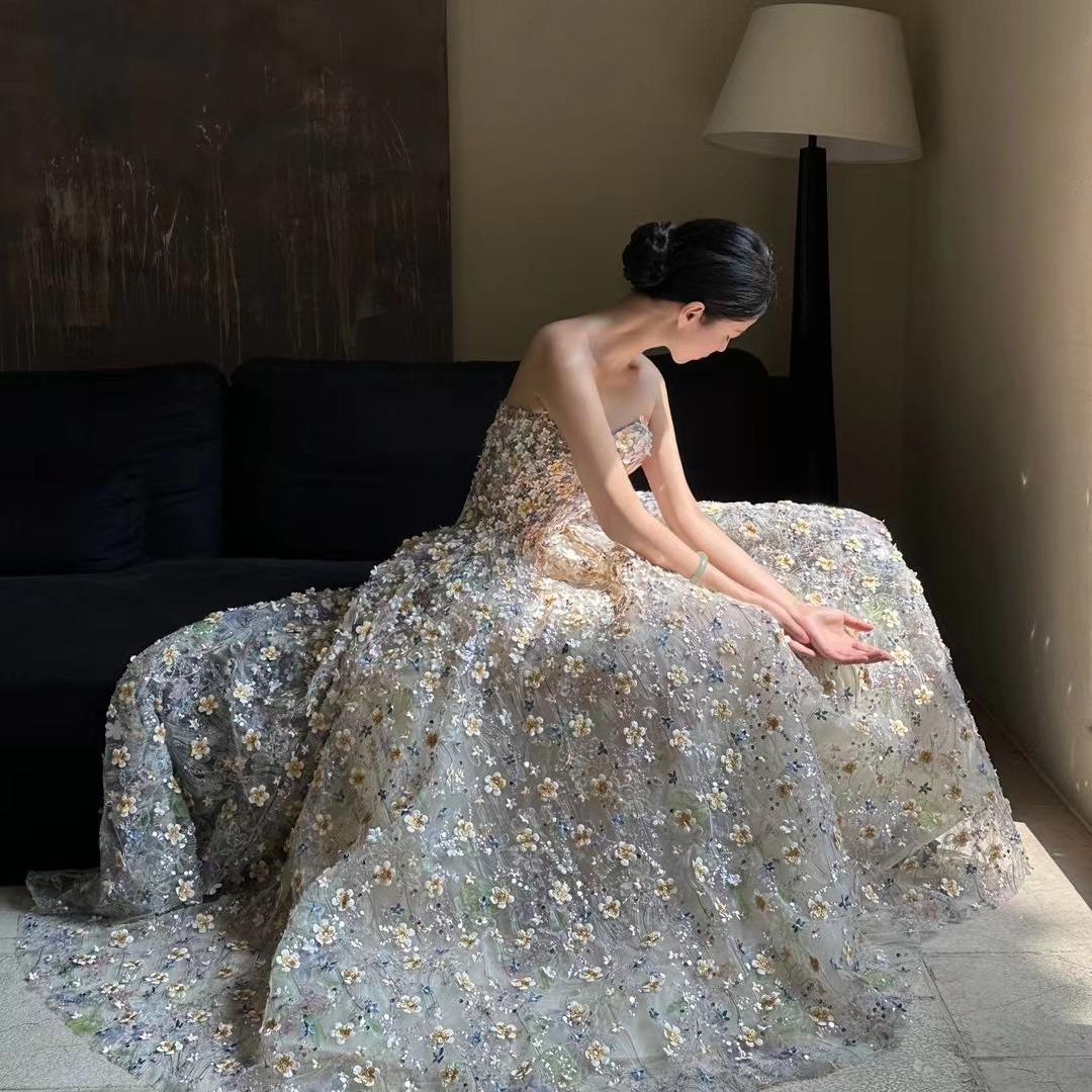 coco彩妆婚纱礼服西服定制概念馆官方号