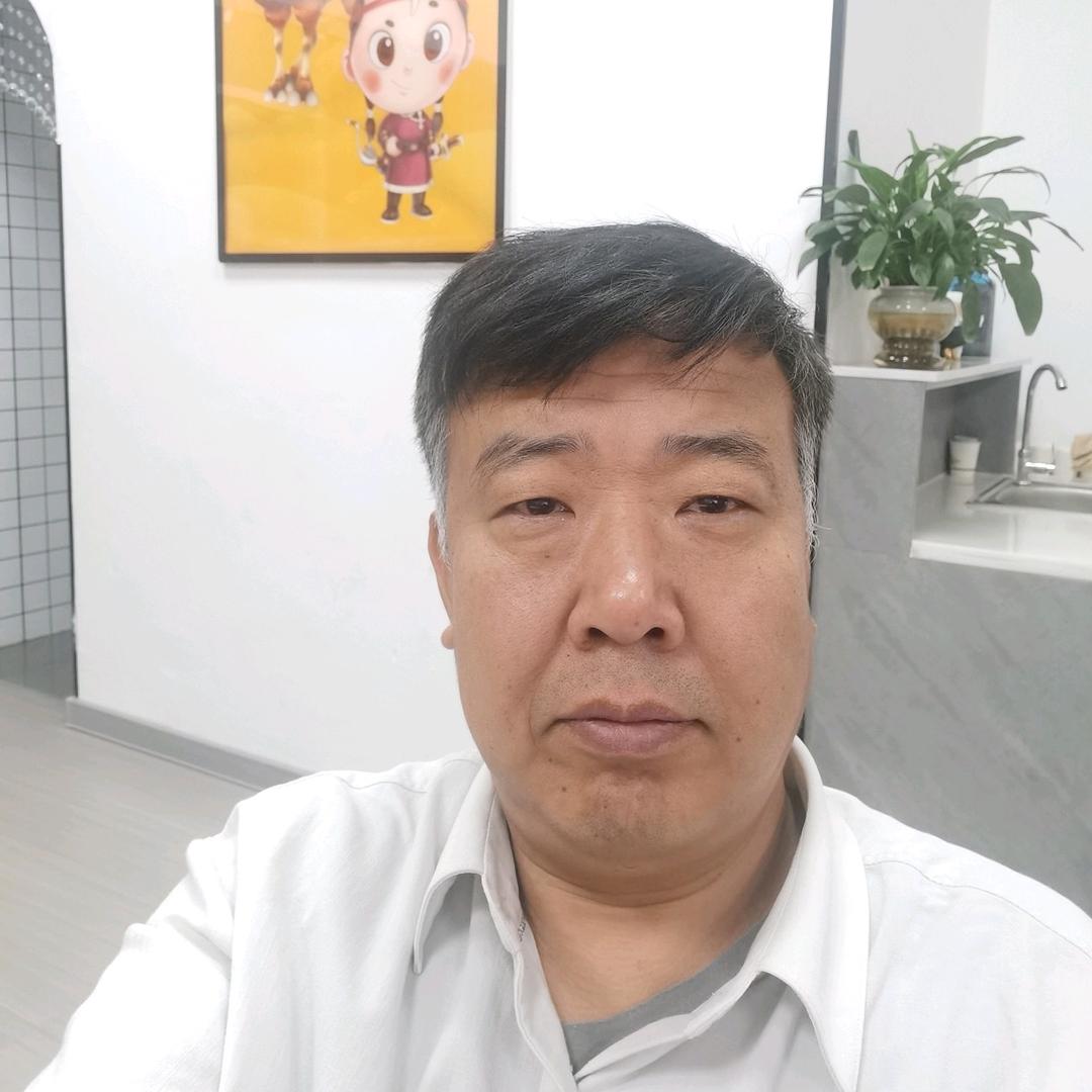 多龙泉牧场苏哥