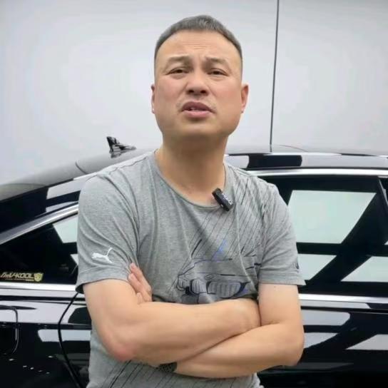 高老板的店（仙桃威美贴膜精选）