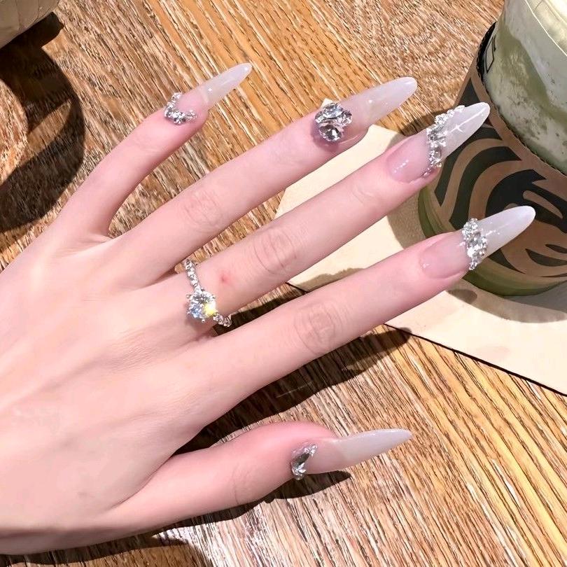 喵爪小铺(美甲美睫)官方号