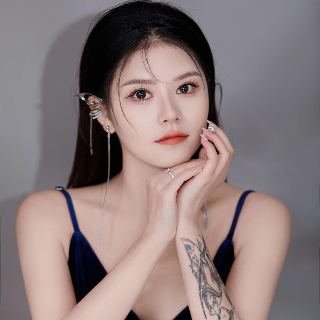 肌后 小婷·素颜调肤师