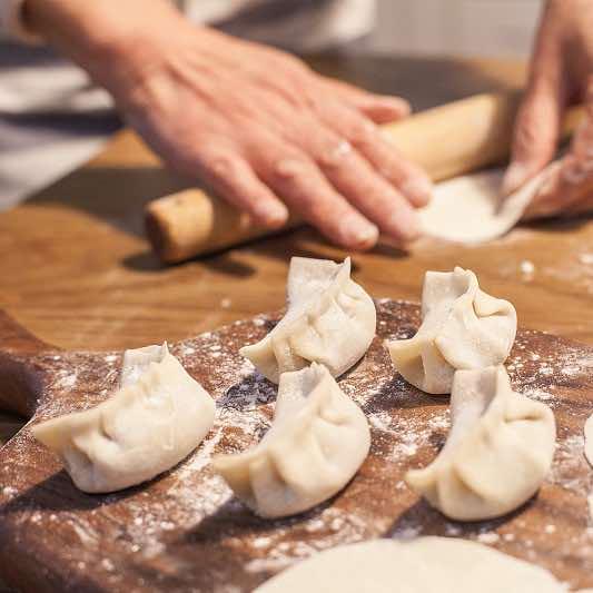 鸿运手工现包水饺官方号