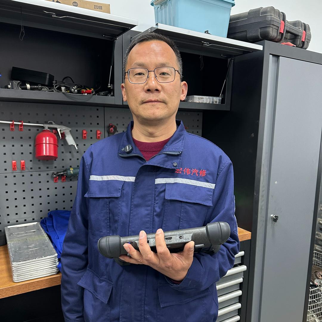 常州修底盘的小头爸爸（宏伟汽修）