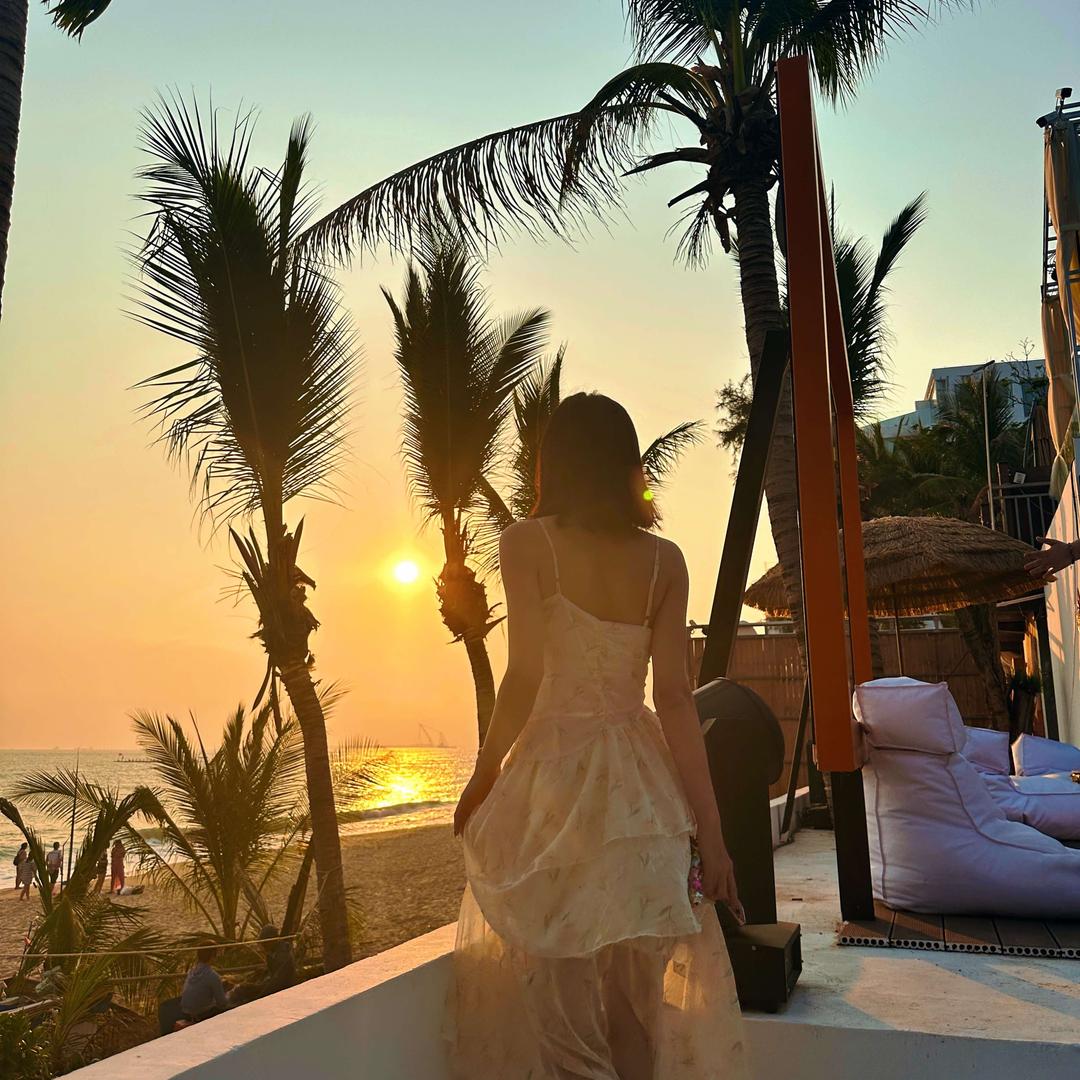 成都接发染发天花板丹丹