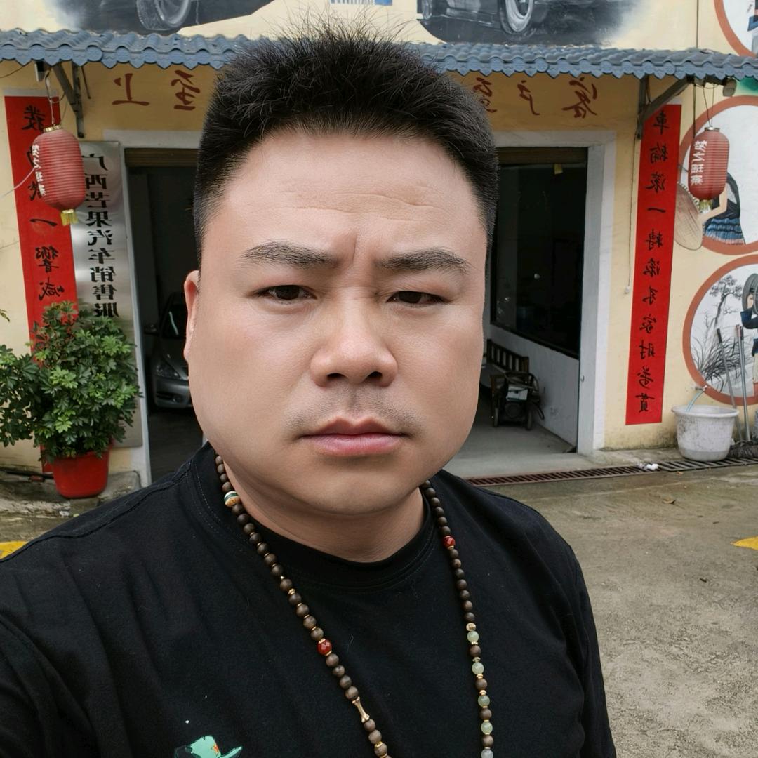 南丹芒果兄弟二手车