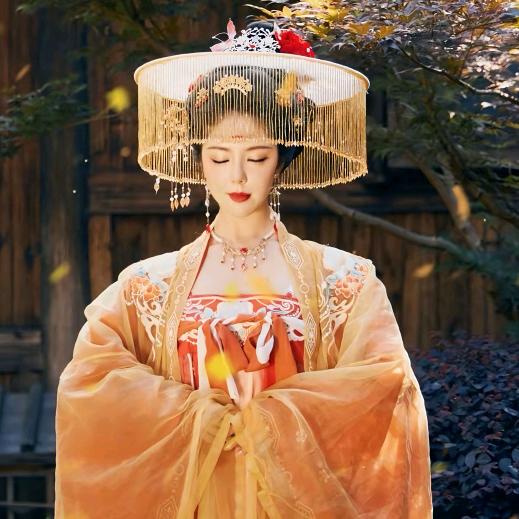 唐梦阁汉服官方号
